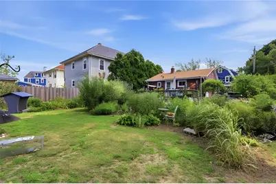 19 Peace Street, Warwick, RI 02888 - Photo 8