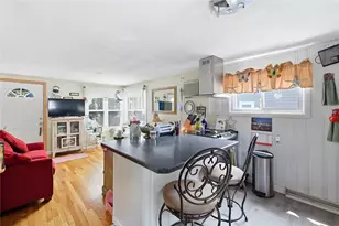 19 Peace St, Warwick, RI 02888 - Photo 1