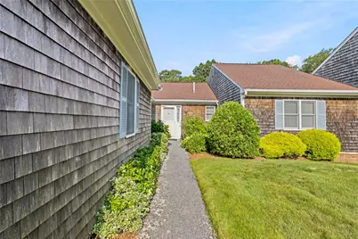 12 Cornell Drive #12, Portsmouth, RI 02871 - Photo 2
