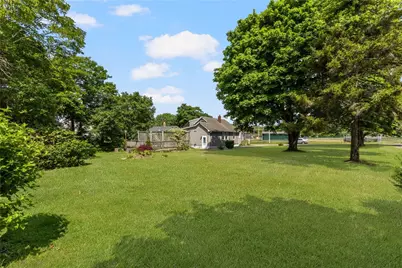 37 Reservoir Road, Middletown, RI 02842 - Photo 34