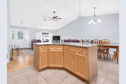 85 Spooner Street, Warwick, RI 02886 - Photo 6