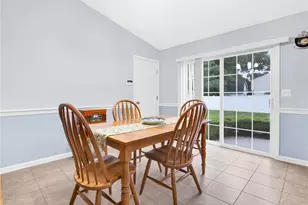 85 Spooner St, Warwick, RI 02886 - Photo 14