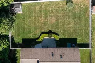 85 Spooner St, Warwick, RI 02886 - Photo 28
