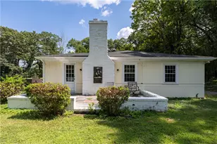 6 Old Pound Hill Rd, North Smithfield, RI 02896 - Photo 30