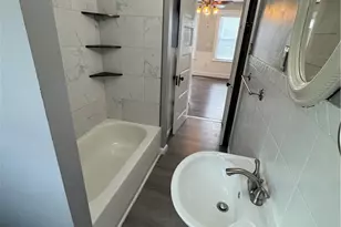 17 Booth Ave, Pawtucket, RI 02861 - Photo 10