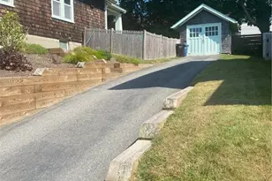 24 Burdick Ave, Newport, RI 02840 - Photo 2