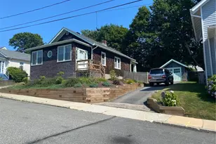 24 Burdick Ave, Newport, RI 02840 - Photo 1