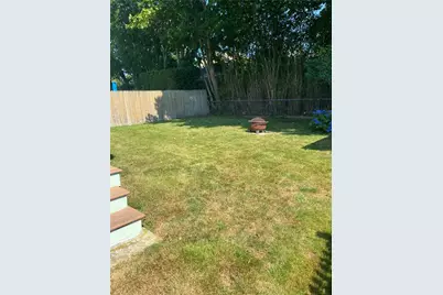 24 Burdick Avenue, Newport, RI 02840 - Photo 4