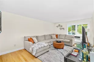 4430 Post Rd, East Greenwich, RI 02818 - Photo 8