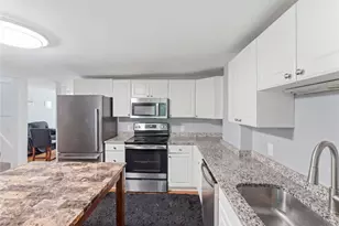 21 Church St, West Warwick, RI 02893 - Photo 20