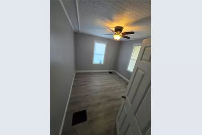 6 Winthrop Street #1, Cranston, RI 02910 - Photo 4