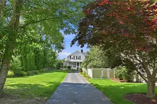 36 Amherst St, Cumberland, RI 02864 - Photo 2
