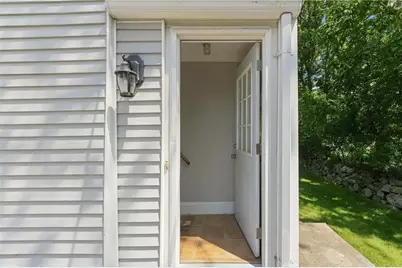 36 Amherst Street, Cumberland, RI 02864 - Photo 34