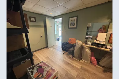 1168 Warwick Avenue, Warwick, RI 02888 - Photo 12
