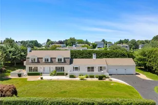 95 Holman St, Portsmouth, RI 02871 - Photo 1