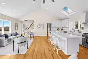 95 Holman St, Portsmouth, RI 02871 - Photo 6