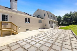95 Holman St, Portsmouth, RI 02871 - Photo 40
