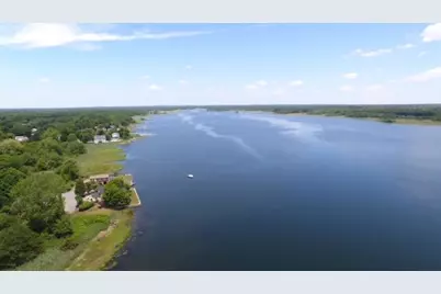 20 Hampden Street, Barrington, RI 02806 - Photo 2