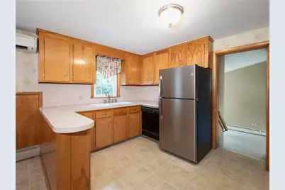 77 Drybrook Road, Warwick, RI 02889 - Photo 8
