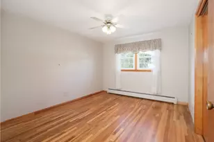77 Drybrook Rd, Warwick, RI 02889 - Photo 20