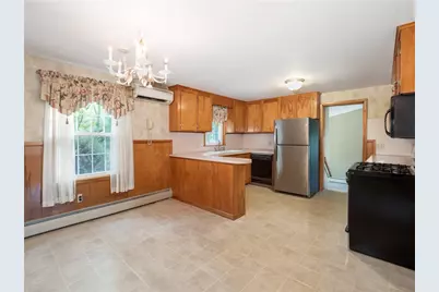 77 Drybrook Road, Warwick, RI 02889 - Photo 6