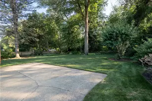 77 Drybrook Rd, Warwick, RI 02889 - Photo 26