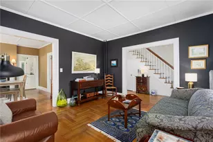 7 Prairie Ave, Newport, RI 02840 - Photo 8