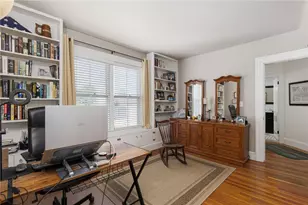 7 Prairie Ave, Newport, RI 02840 - Photo 26