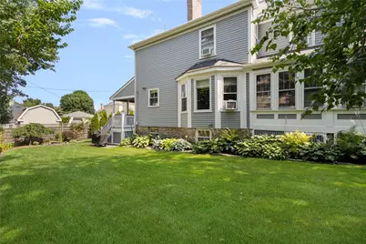 7 Prairie Avenue, Newport, RI 02840 - Photo 34