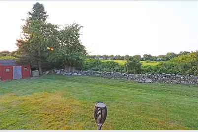 61 Amesbury Circle, Middletown, RI 02842 - Photo 10