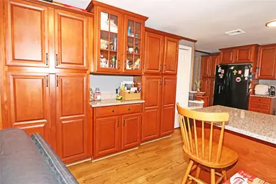 61 Amesbury Circle, Middletown, RI 02842 - Photo 16