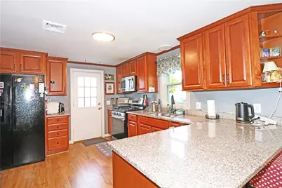 61 Amesbury Circle, Middletown, RI 02842 - Photo 18