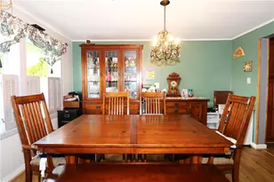 61 Amesbury Cir, Middletown, RI 02842 - Photo 20