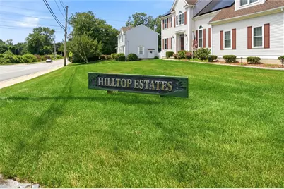 19 Gilcrest Drive, West Warwick, RI 02893 - Photo 2