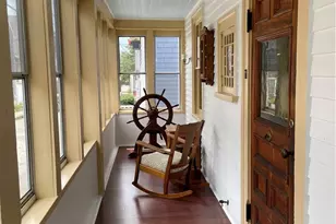 11 Byrnes St, Newport, RI 02840 - Photo 2