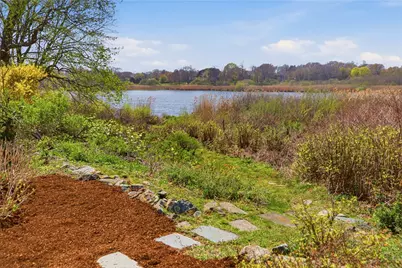 8 Key Court, Newport, RI 02840 - Photo 12