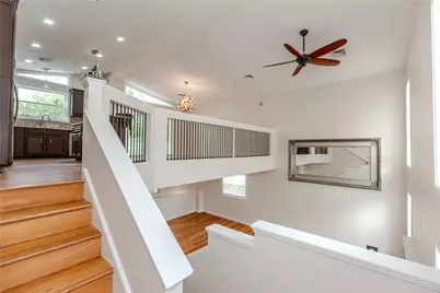 32 Cavalcade Boulevard, Johnston, RI 02919 - Photo 2