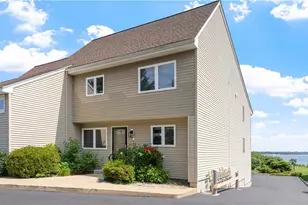 4042 Post Rd, Warwick, RI 02886 - Photo 1