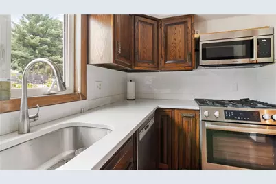4042 Post Road #5, Warwick, RI 02886 - Photo 10