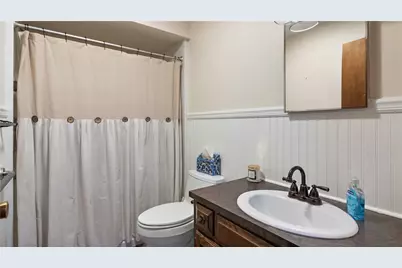 4042 Post Road #5, Warwick, RI 02886 - Photo 18