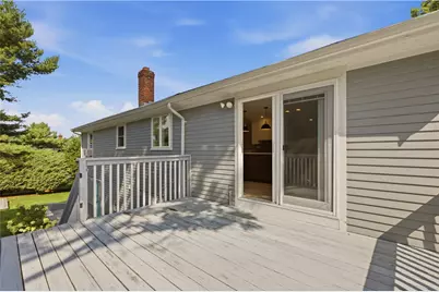 18 Waterman Street, Bristol, RI 02809 - Photo 24