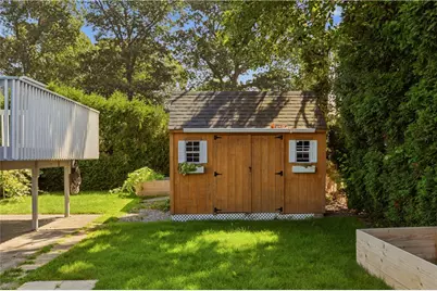 18 Waterman Street, Bristol, RI 02809 - Photo 44