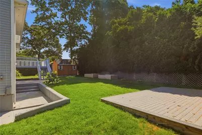 18 Waterman Street, Bristol, RI 02809 - Photo 40