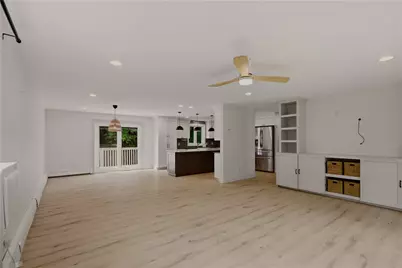 18 Waterman Street, Bristol, RI 02809 - Photo 6