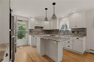 46 Beth Rd, Tiverton, RI 02878 - Photo 10