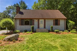 46 Beth Rd, Tiverton, RI 02878 - Photo 1