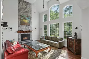 555 Carpenter Ln, North Kingstown, RI 02874 - Photo 8