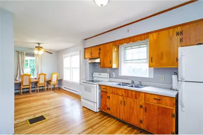68 Covel Circle, Warwick, RI 02888 - Photo 10