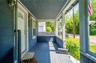 68 Covel Cir, Warwick, RI 02888 - Photo 4