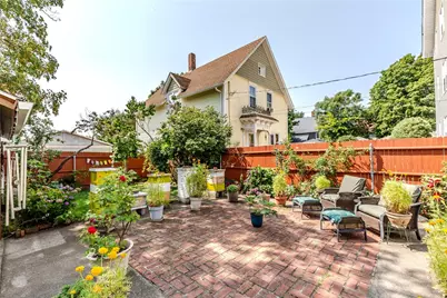 85 Armistice Boulevard, Pawtucket, RI 02860 - Photo 26